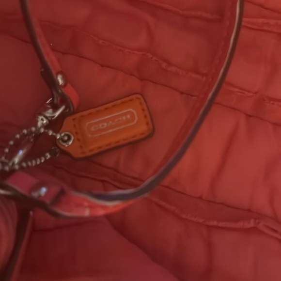 Coach Cream and Red Clutch with Signature Design - Picture 8 of 9